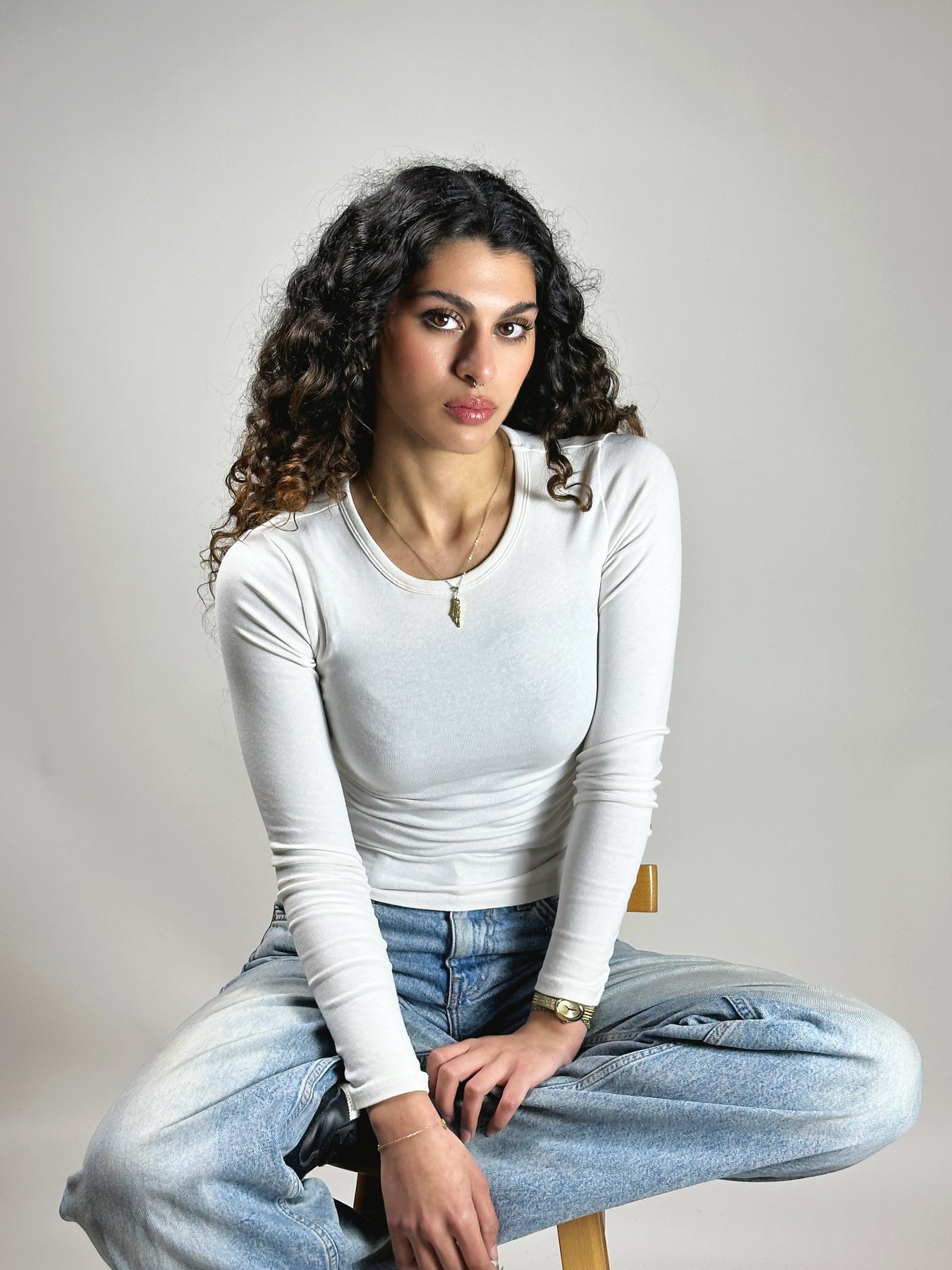 JEENY, studio, clean editorial